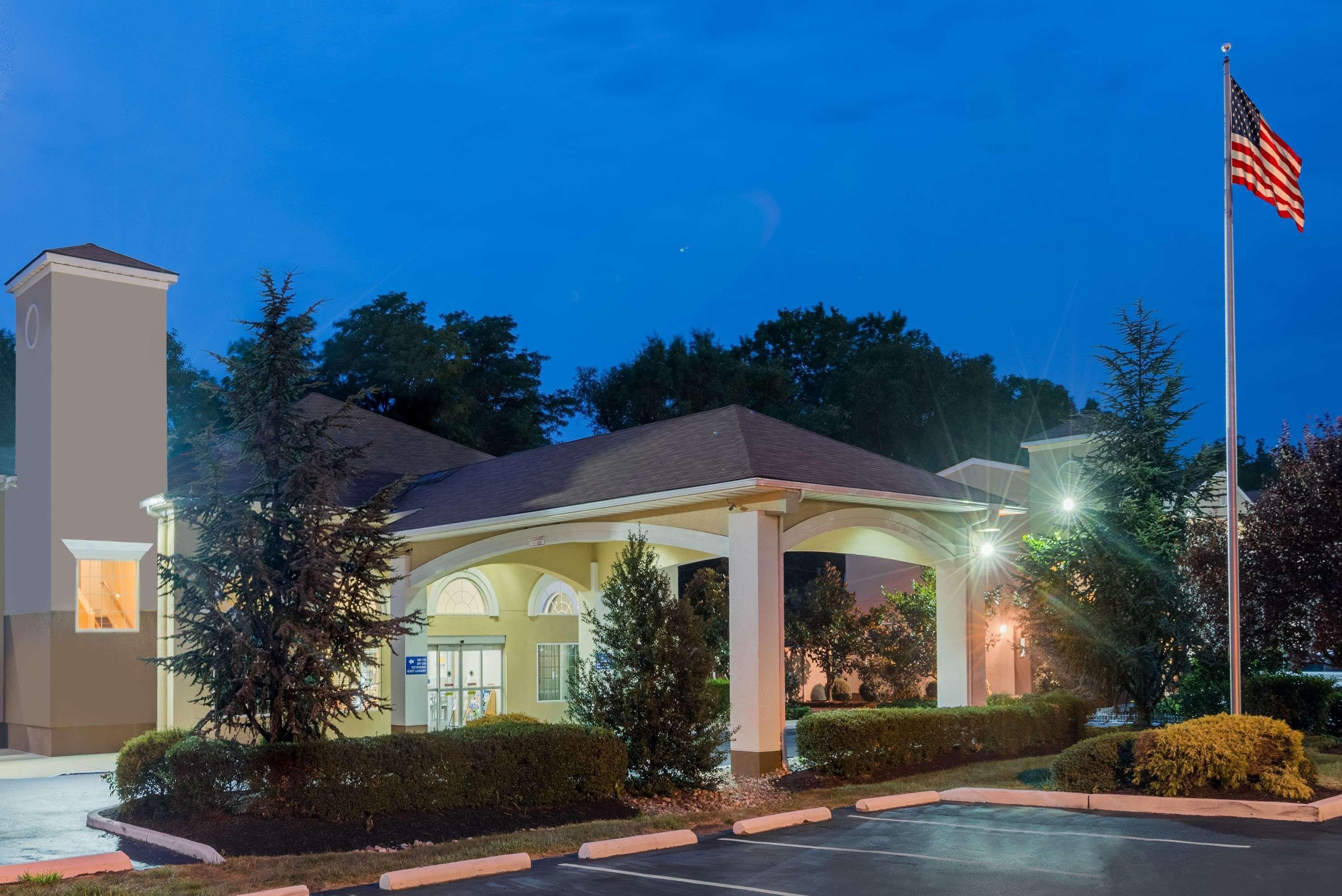 Days Inn & Suites By Wyndham Cherry Hill - Philadelphia Luaran gambar