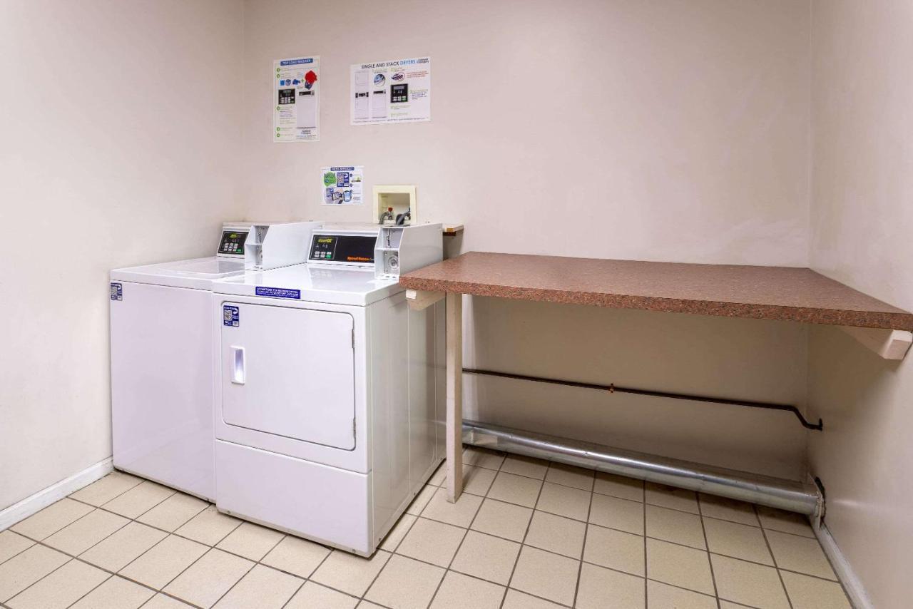 Days Inn & Suites By Wyndham Cherry Hill - Philadelphia Luaran gambar