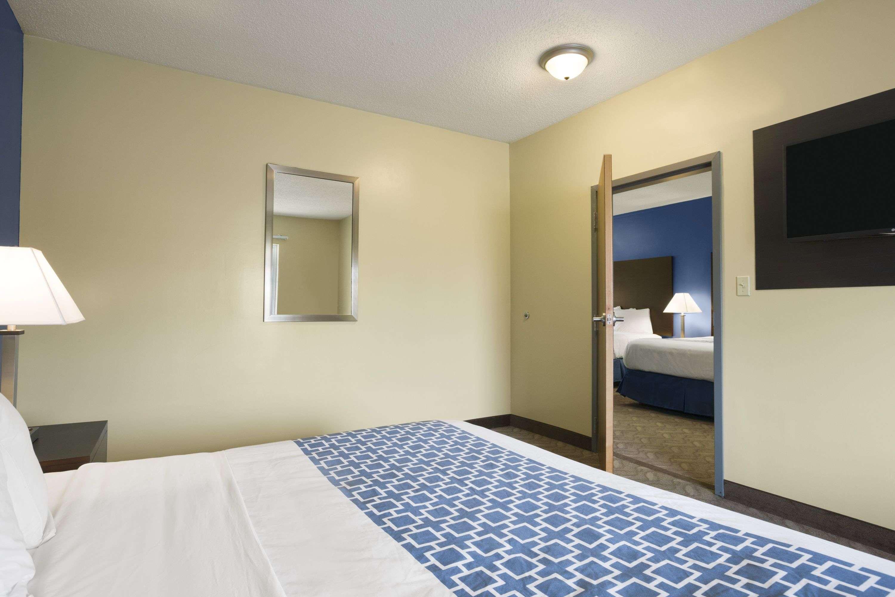Days Inn & Suites By Wyndham Cherry Hill - Philadelphia Luaran gambar